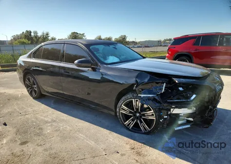 2025 BMW 740 I z USA, uszkodzony, nr VIN WBA23EH05SCU96414